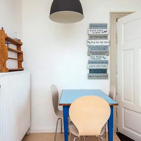 Σπίτι διακοπών 4 Person In