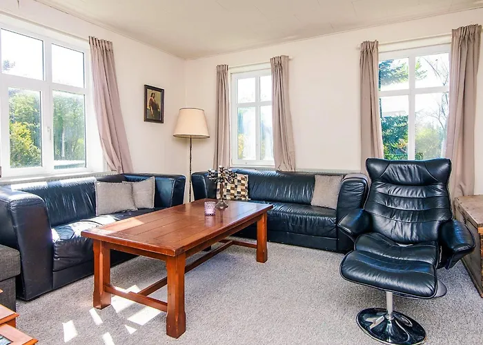 Σπίτι διακοπών 4 Person In *